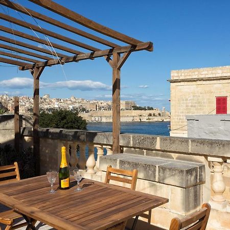 Traditional Maltese Townhouse, Roof Terrace And Views Senglea Luaran gambar