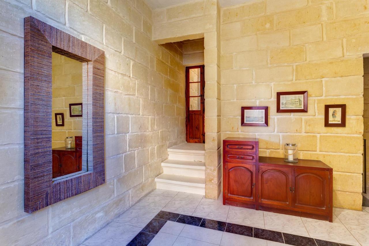 Traditional Maltese Townhouse, Roof Terrace And Views Senglea Luaran gambar